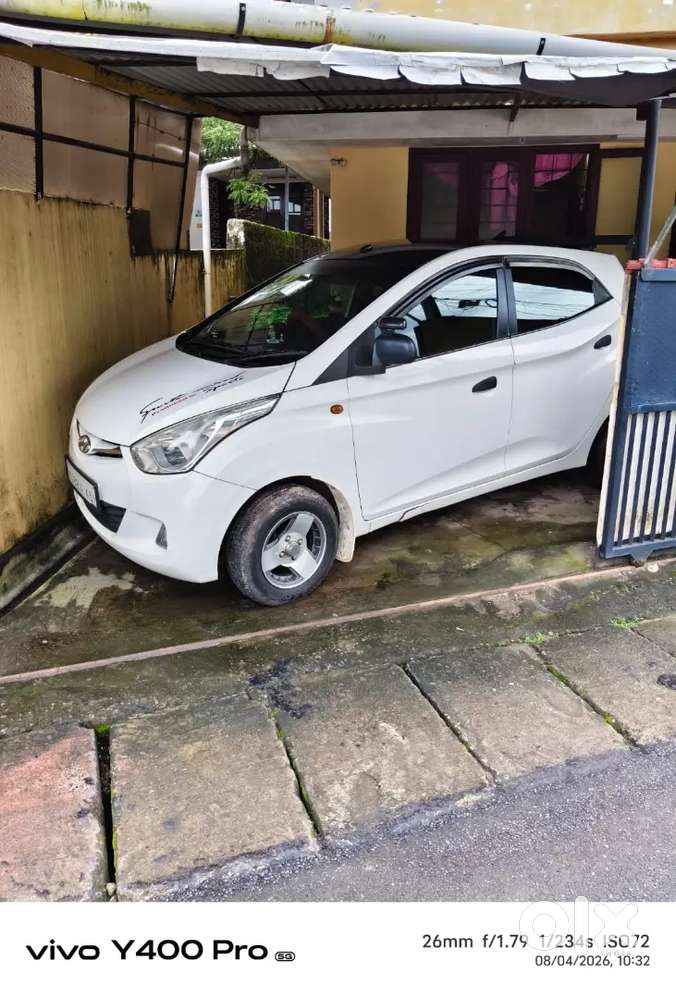 White Hyundai Eon  2012   Well Kept