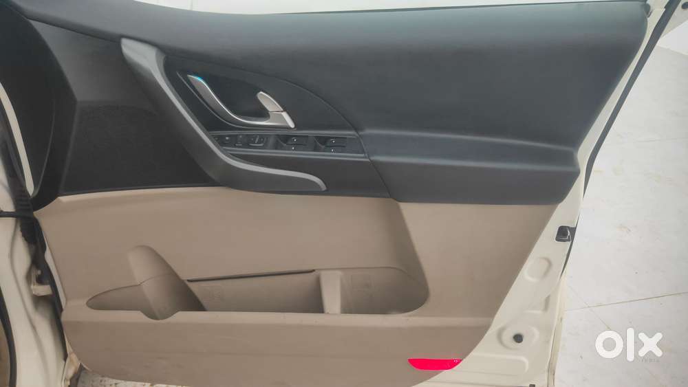 Mahindra Xuv500 W10 At, 2017, Diesel