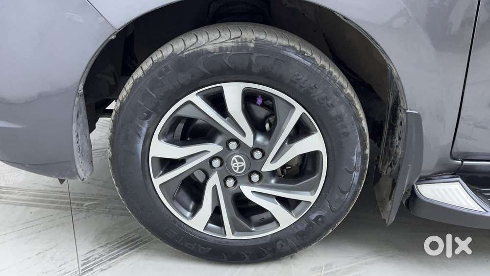 Toyota Innova Crysta [2020-ongoing] 2.7 Vx 7 Str, 2022, Petrol