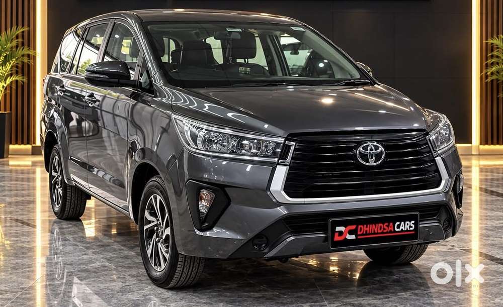 Toyota Innova Crysta 2.4 Gx Limited Edition At 7 Str, 2022, Diesel