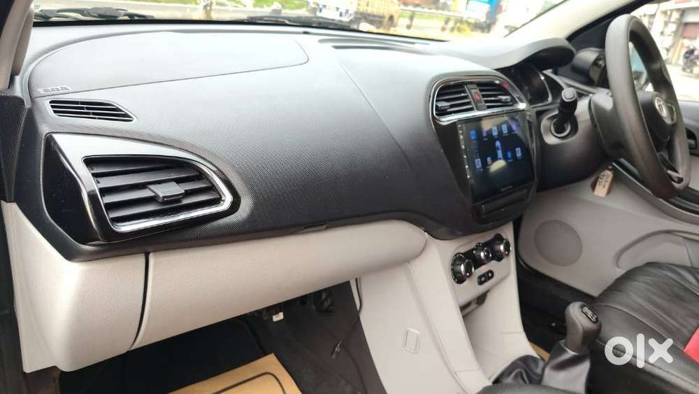 Tata Tiago 1.2 Revotron Xt (o), 2021, Petrol
