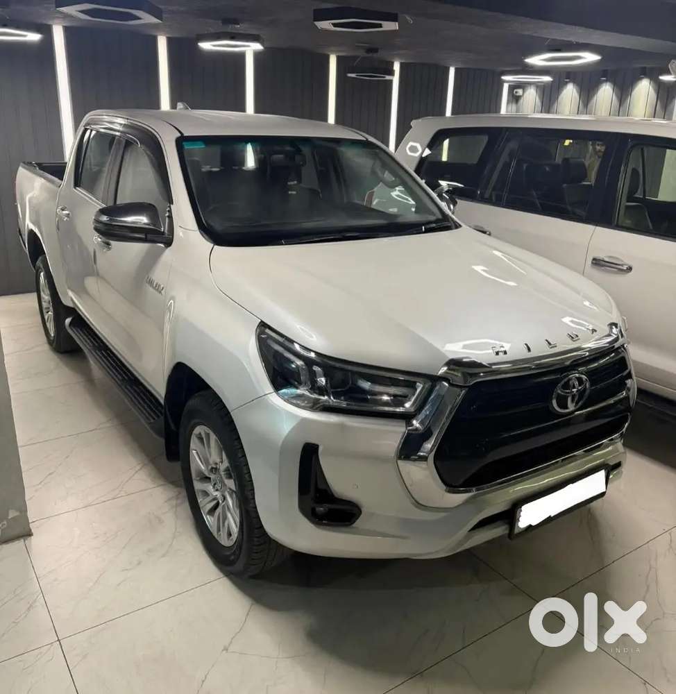 Toyota Hilux Diesel 2023 Automatic