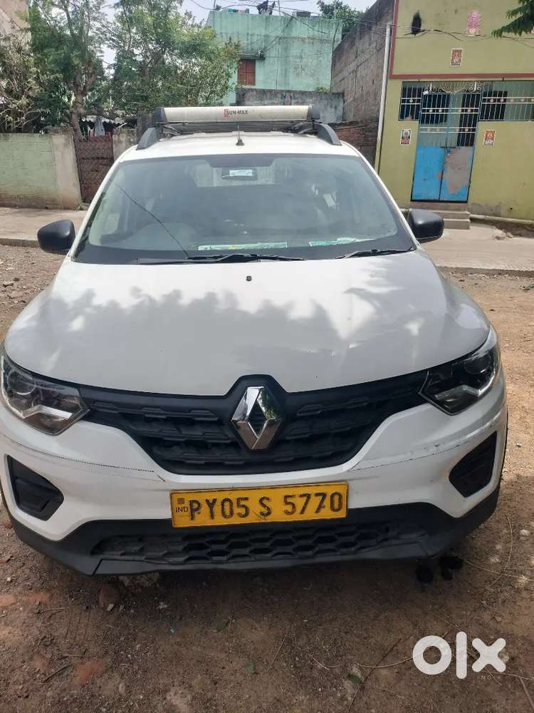 Renault Triber 1.0 Petrol Manual 2024