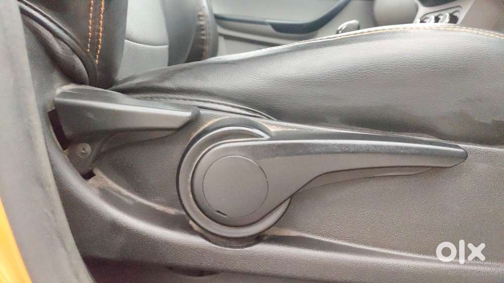 Tata Tiago 1.2 Revotron Xz, 2017, Petrol