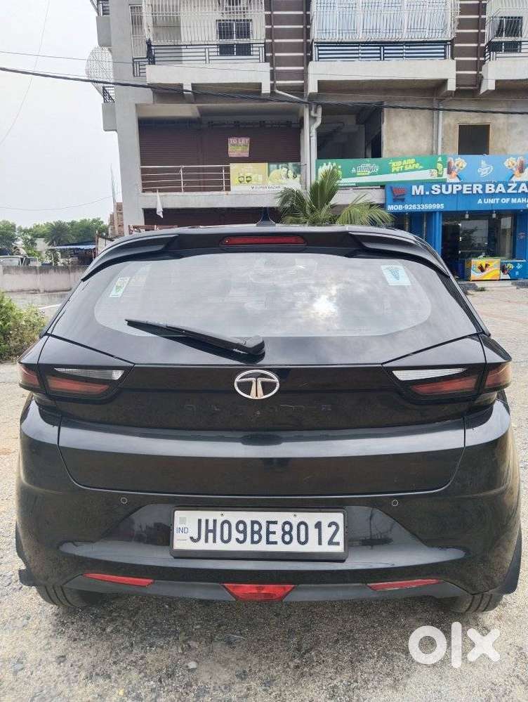 Tata Altroz Xz Plus (s), 2023, Petrol