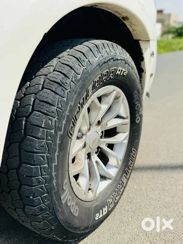 Ford Endeavour 2.2 Trend 2015
