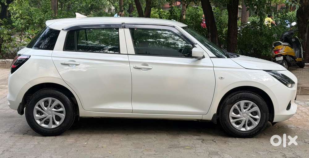 Maruti Suzuki Swift Lxi Optional-o, 2026, Petrol