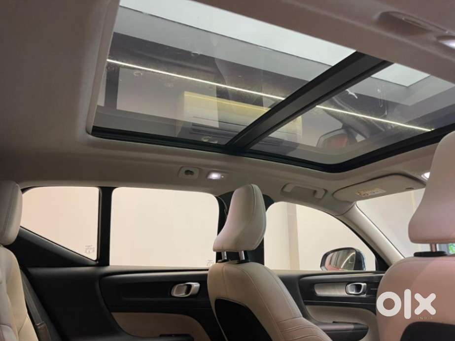 Volvo Xc40 B4 Ultimate, 2023, Cng & Hybrids