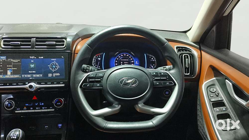 Hyundai Alcazar Prestige 7-seater, 2022, Petrol