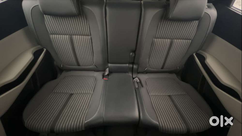 Kia Carens 1.4 Prestige Plus Turbo Dct 7 Str, 2023, Petrol
