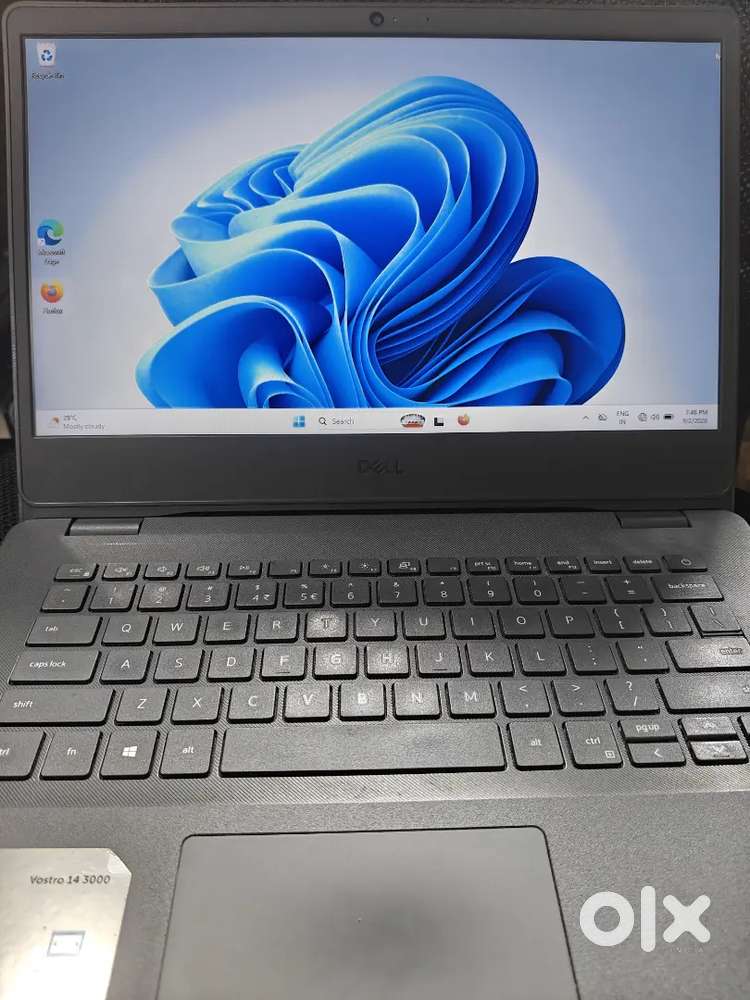 10th Gen i3 Dell Vostro 14 3000 / 8GB Ram DDR4 256GB SSD