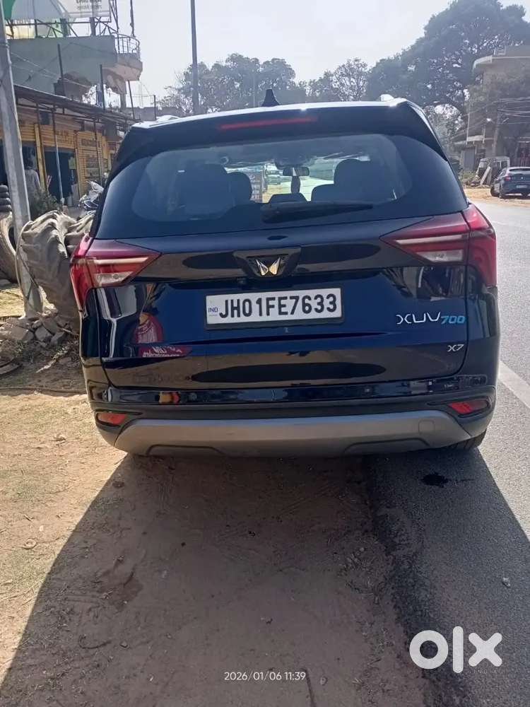 Mahindra Xuv700 Petrol 2023