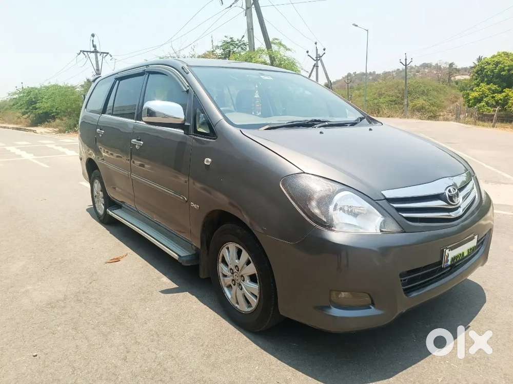 Toyota Innova Vx 2011 Diesel 7 Seater