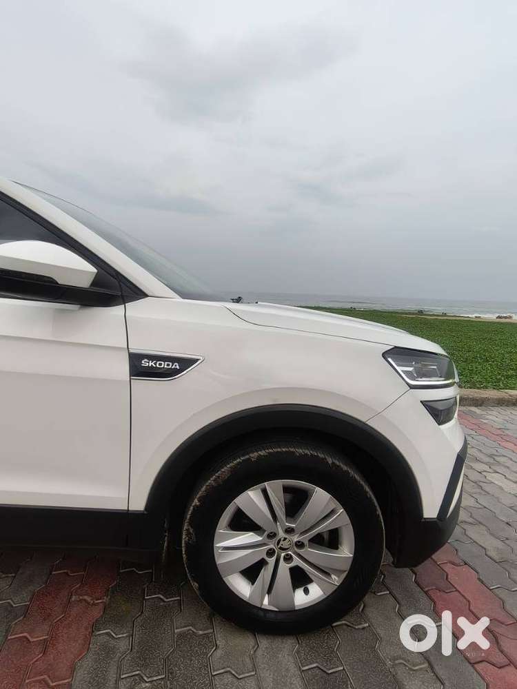 Skoda Kushaq Ambition 1.0l Tsi Mt, 2022, Petrol