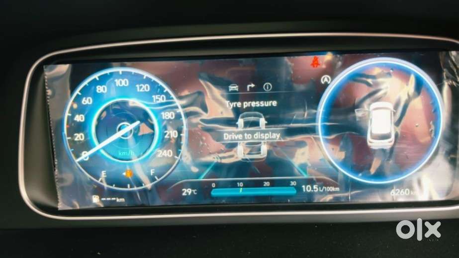 Hyundai Alcazar Platinum 7 Str 1.5 Turbo Petrol Adventure, 2024, Pet..