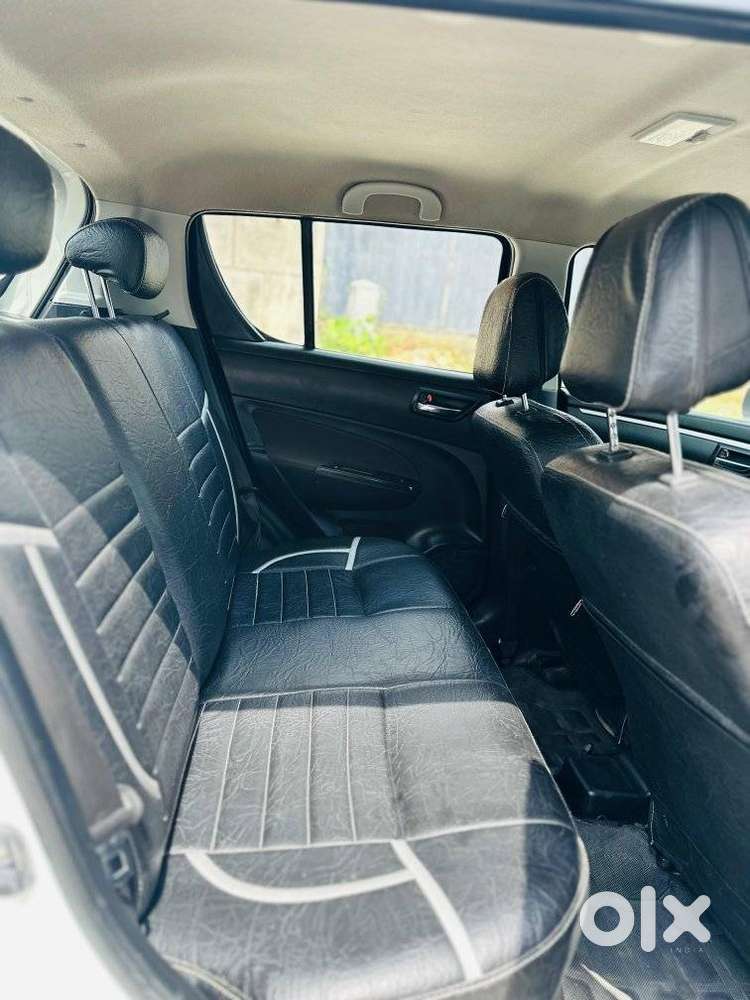 Maruti Suzuki Swift Vxi + Manual, 2015, Petrol