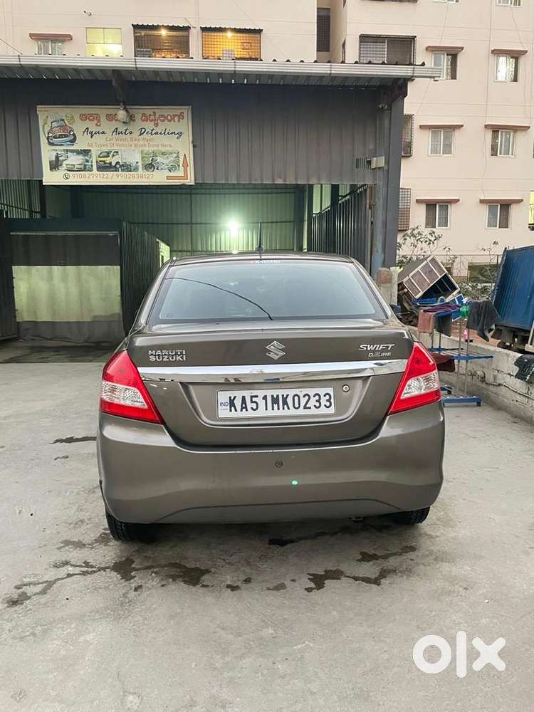 Maruti Suzuki Swift Dzire 2017 Petrol Well Maintained