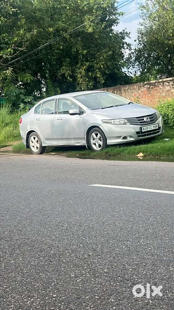 Honda City Petrol 2011