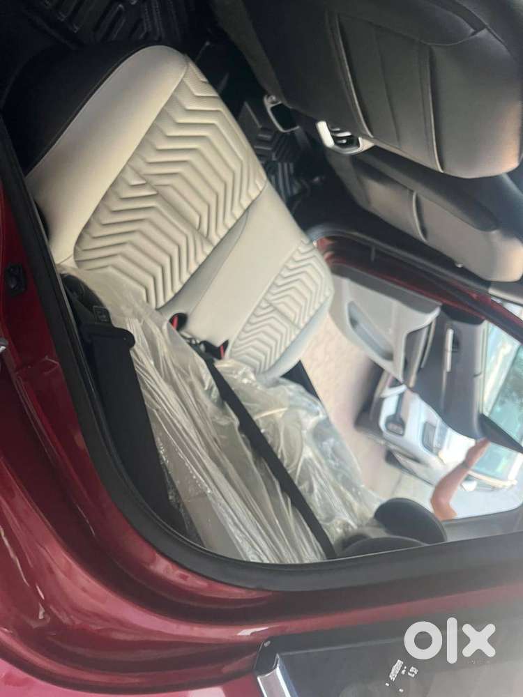 Kia Sonet 2023 Petrol Well Maintained