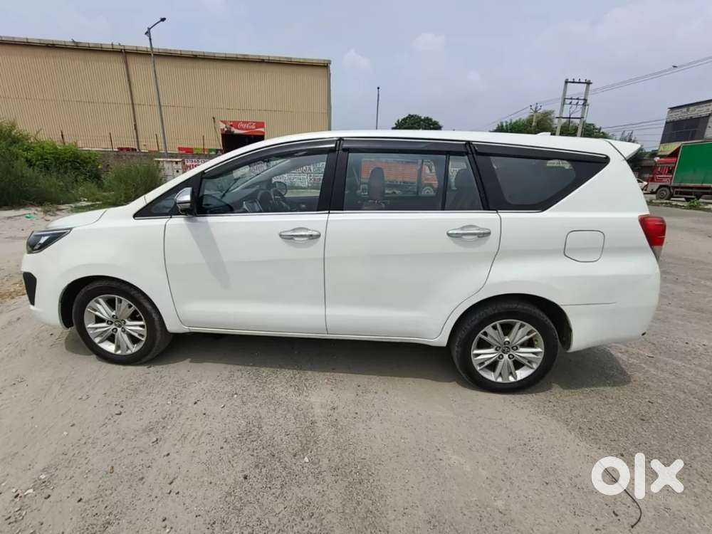 Toyota Innova Crysta 2.8 Zx At 7 Seater, 2019, Diesel