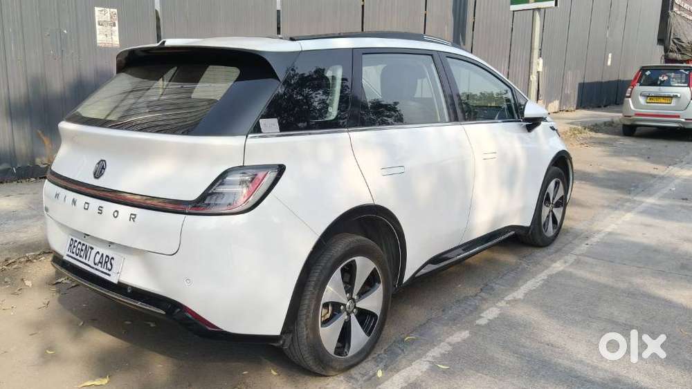 Mg Windsor Ev Essence, 2024, Electric