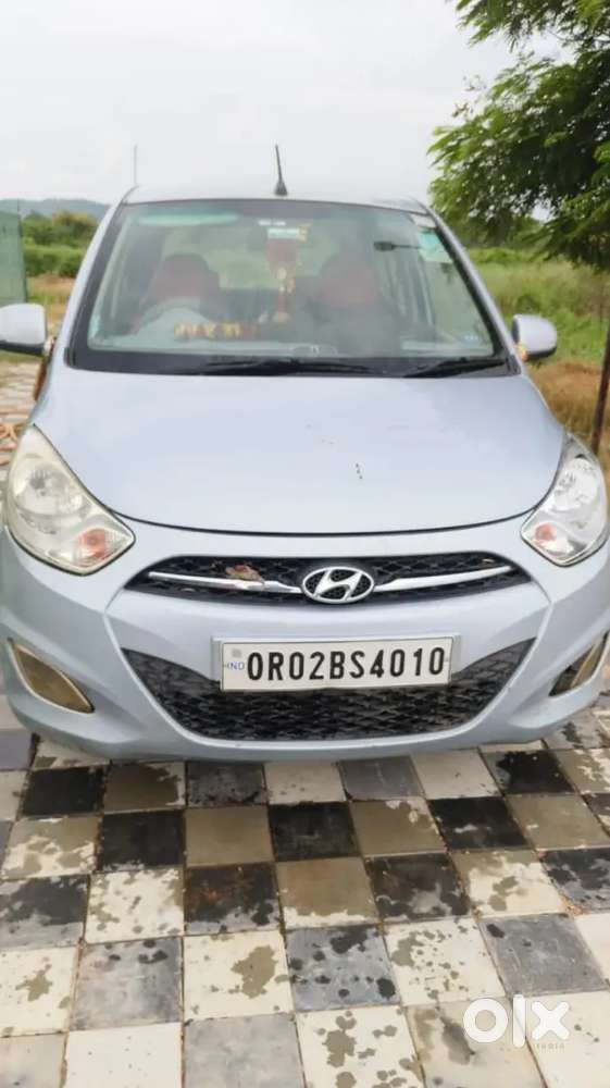 Hyundai I10 Sportz Petrol 2011