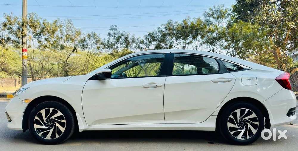 Honda Civic 1.8 V At, 2019, Petrol