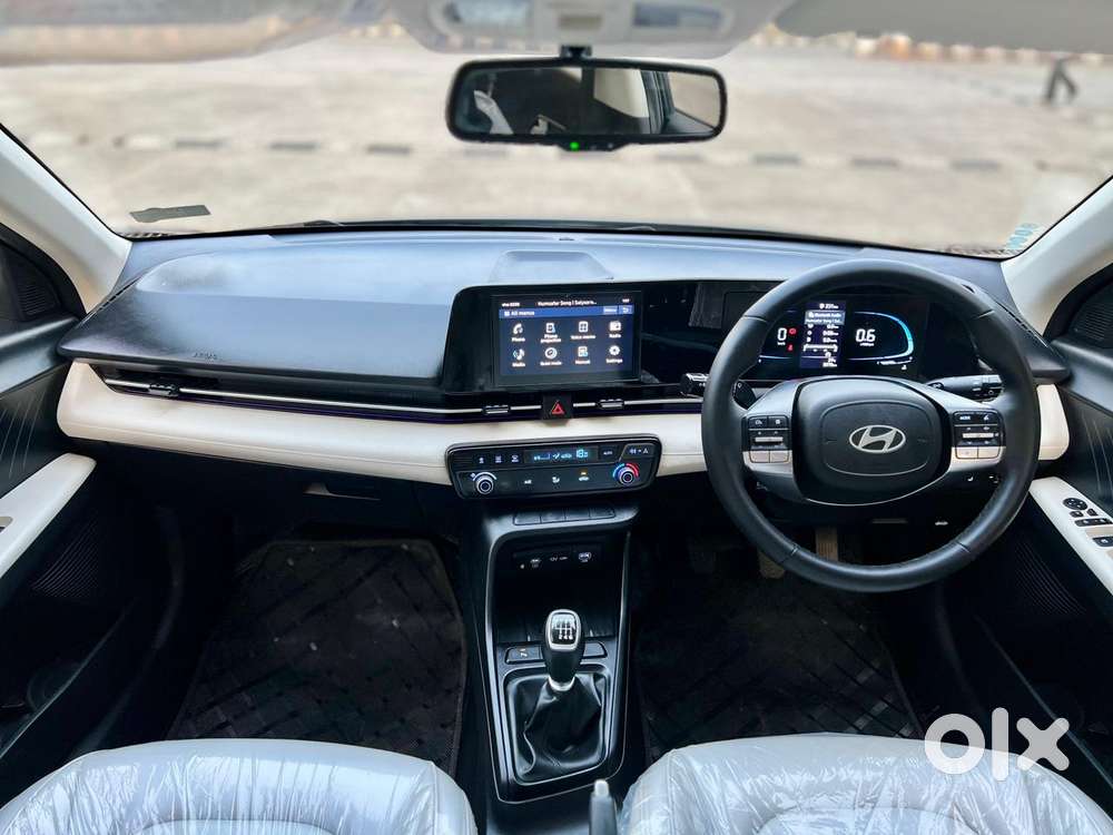 Hyundai Verna 1.5 Mpi Mt Sx (o), 2023, Petrol