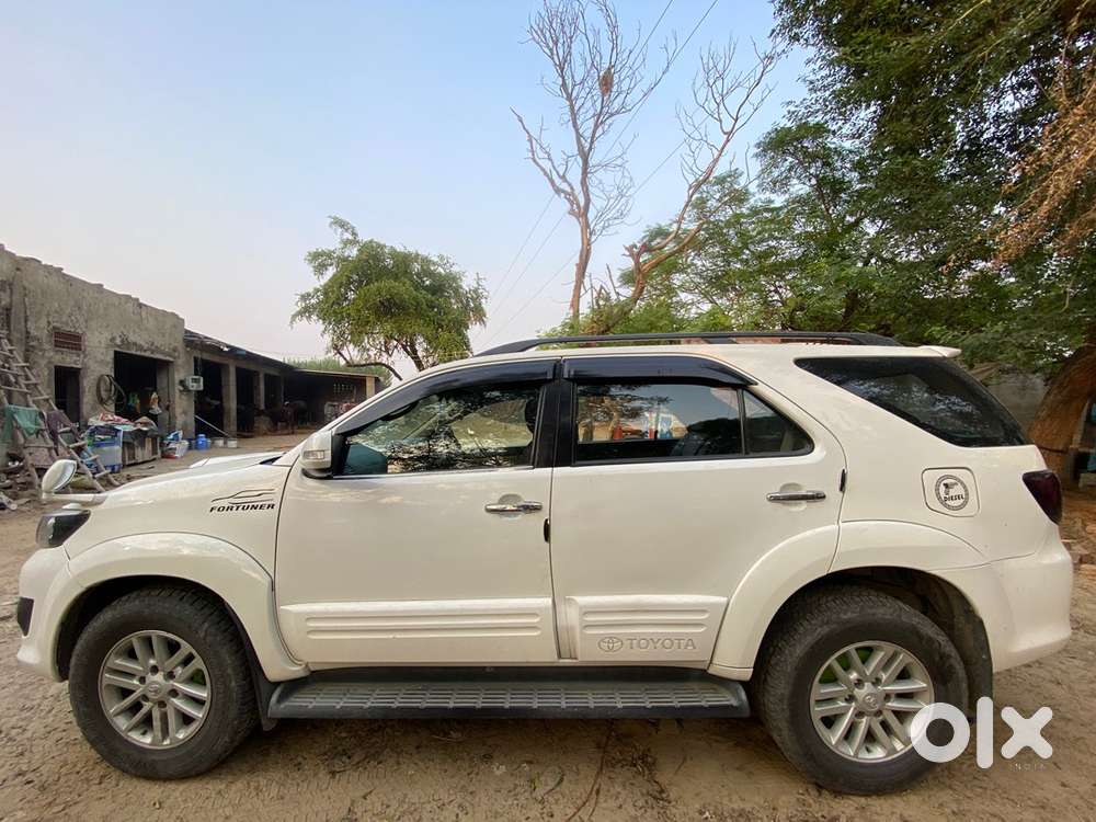 Toyota Fortuner 2012 Diesel Well Maintained