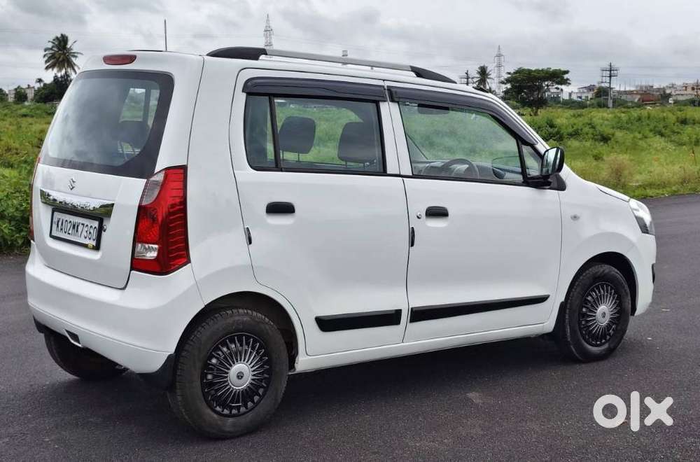 Maruti Suzuki Wagon R Lxi Optional, 2015, Petrol