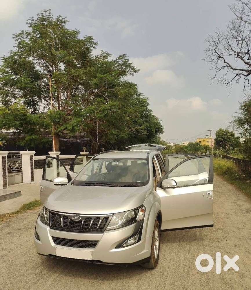 Mahindra Xuv500 2017 Diesel 48000 Km Driven