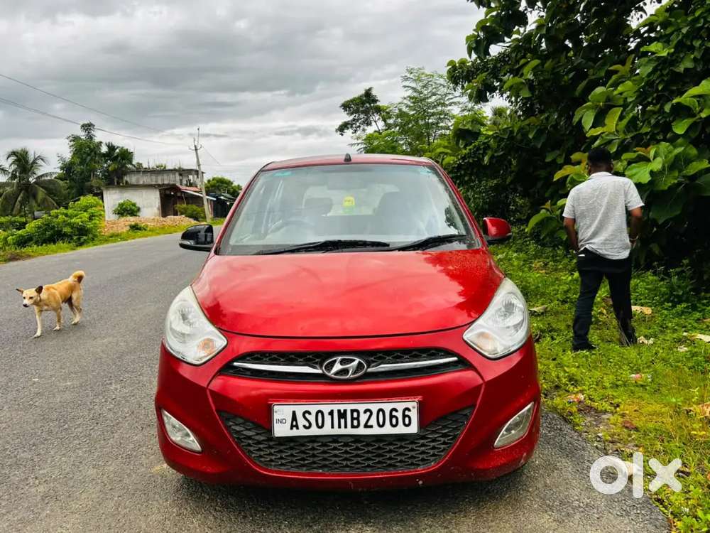 Hyundai I10 Sportz Petrol Manual 2012