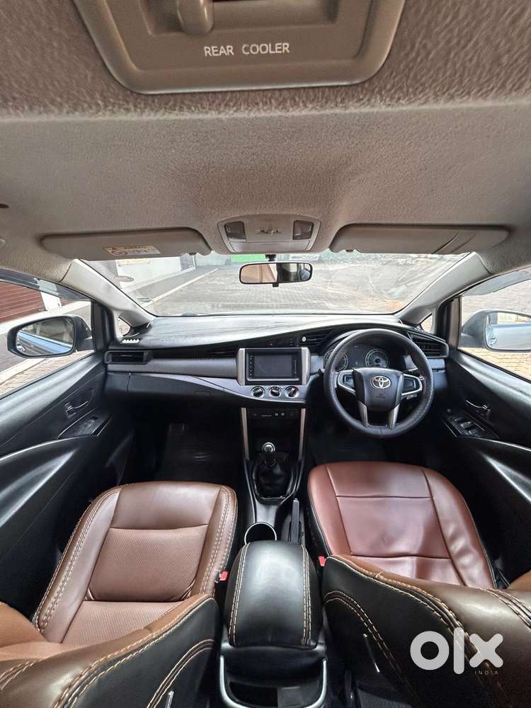 Toyota Innova Crysta Touring Sport 2.4 Mt, 2017, Diesel