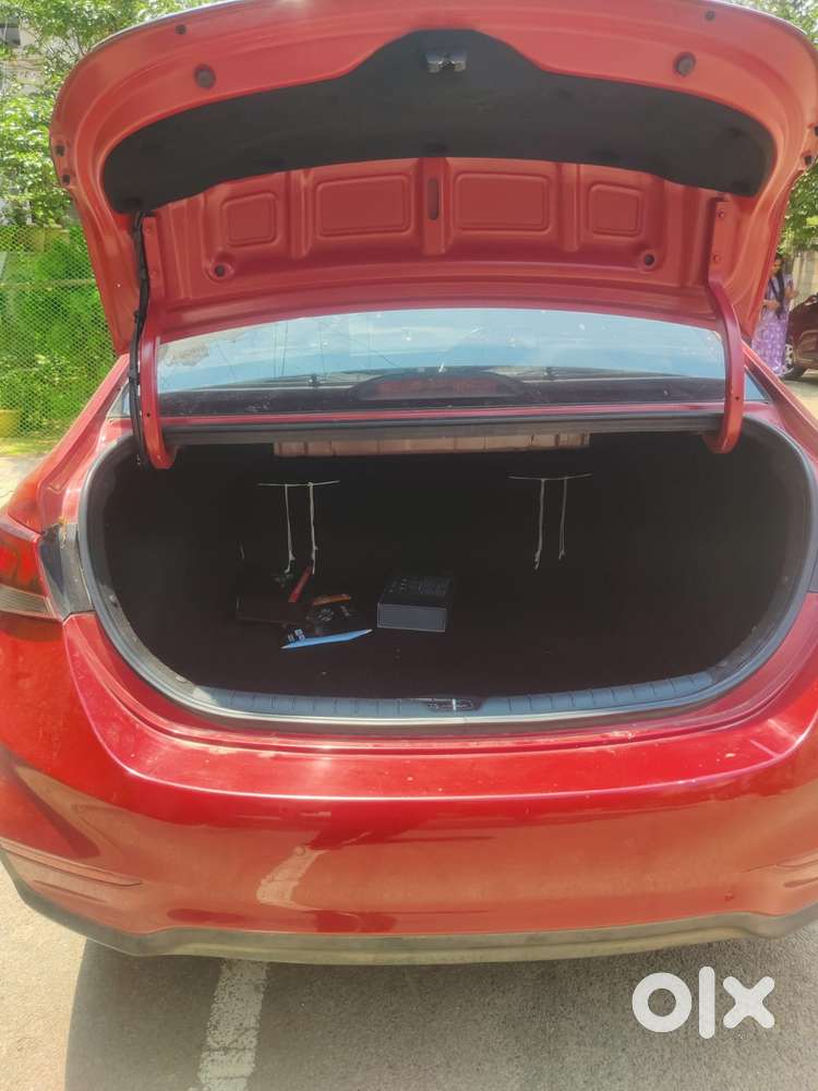Hyundai Verna 1.6 Sx Plus Vtvt At, 2019, Petrol