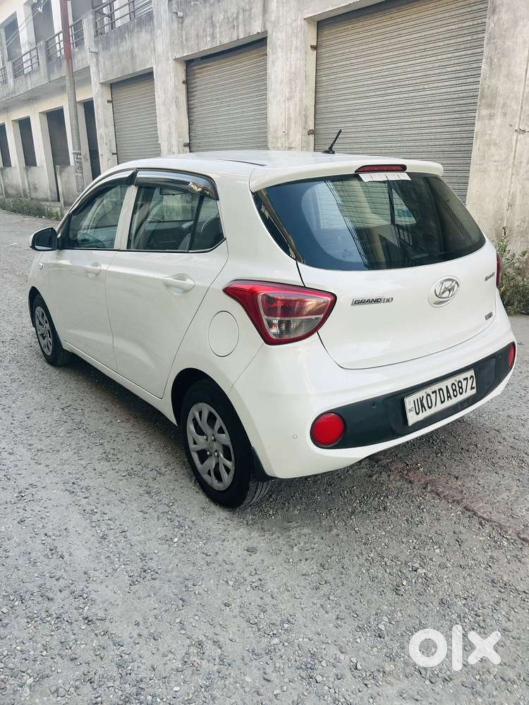 Hyundai Grand I10 Sportz 1.2 Kappa Vtvt, 2017, Petrol