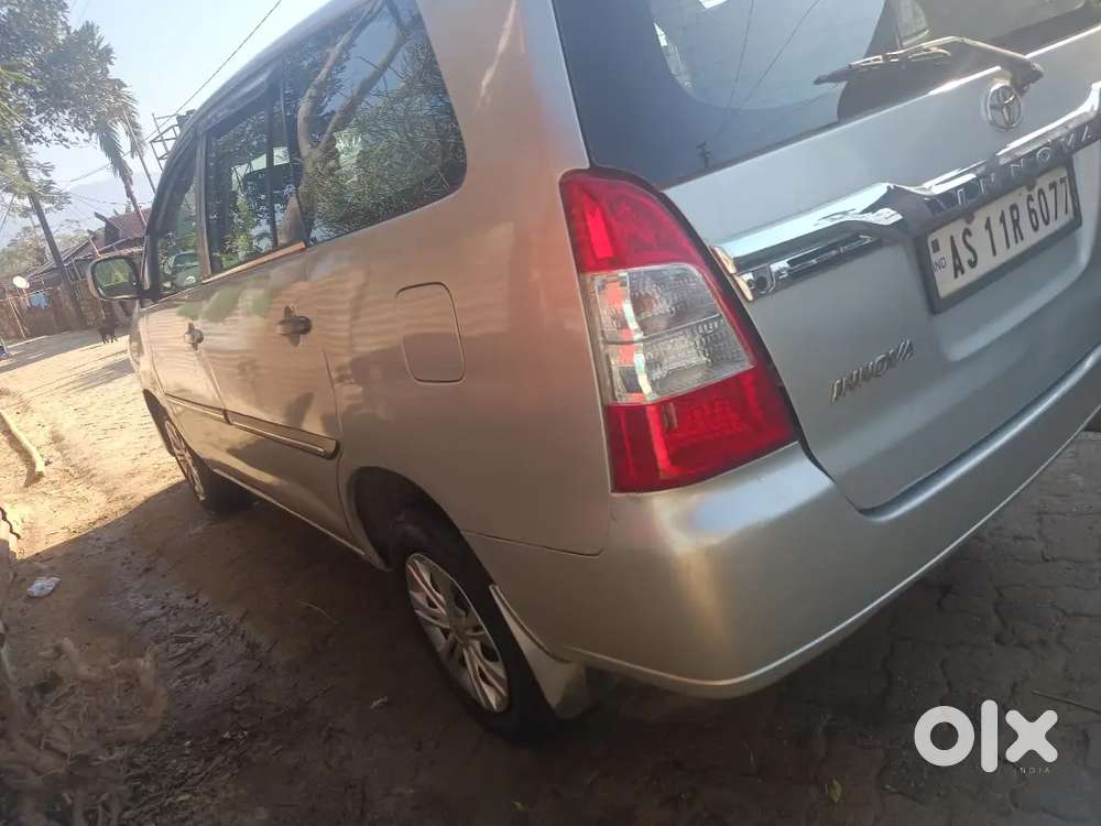 Toyota Innova 2009