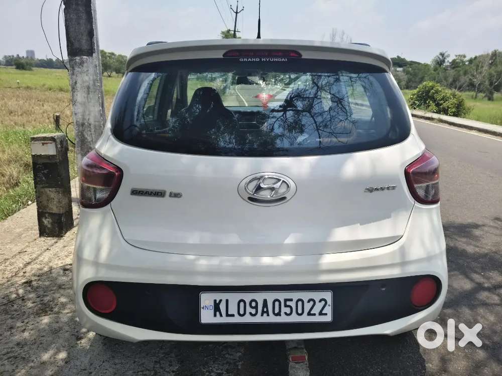 Hyundai Grand I10 2018 Petrol 71500 Km Driven