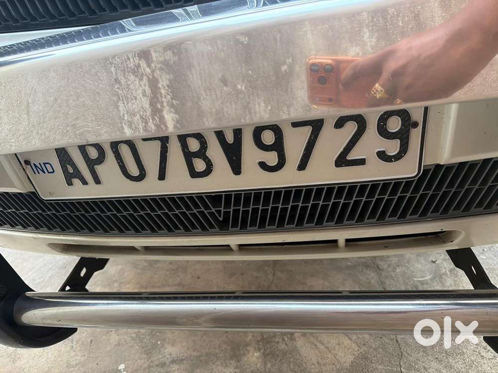 Tata Safari Storme 2013 Diesel 113000 Km Driven