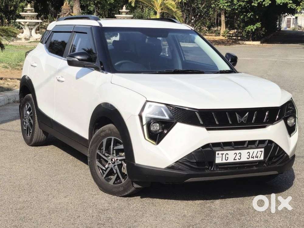 Mahindra Xuv 3xo Ax5 Ds Mt, 2024, Diesel