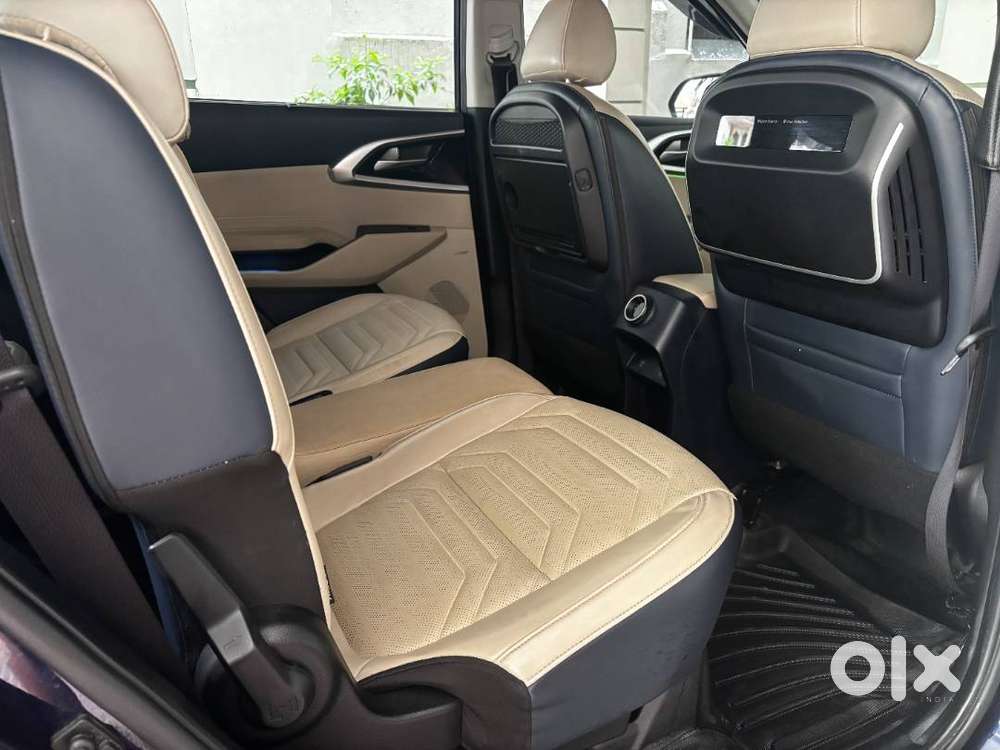 Kia Caresn Top Model Luxury Plus For Sale - Excellent Condition
