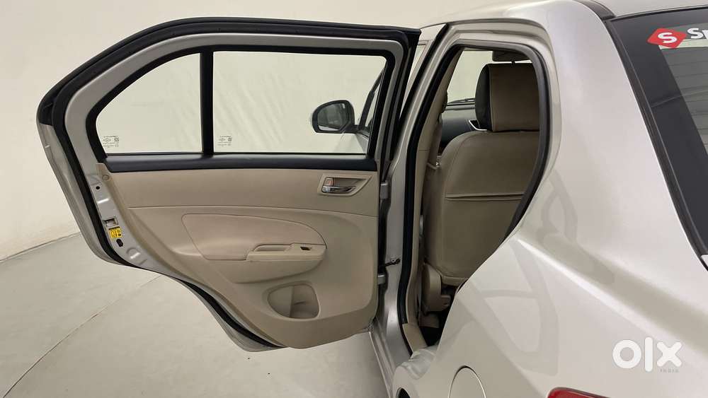 Maruti Suzuki Swift Dzire Amt Zdi, 2016, Diesel