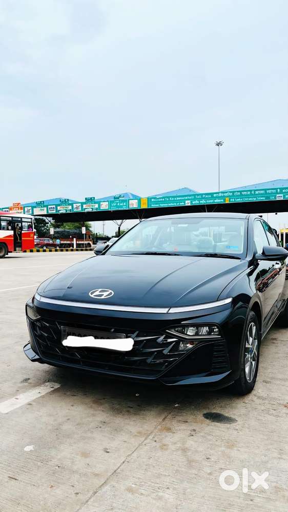 Hyundai Verna Sx 1.5 Petrol Ivt, 2023, Petrol