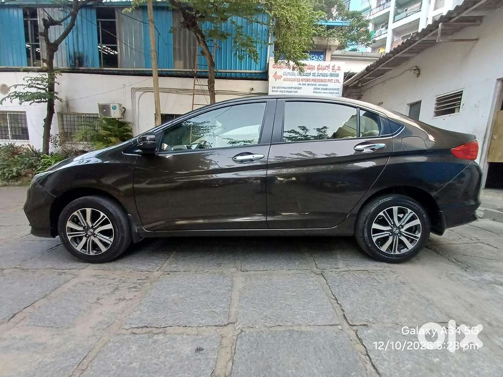 Honda City 1.5 Zx I-vtec Mt, 2022, Petrol
