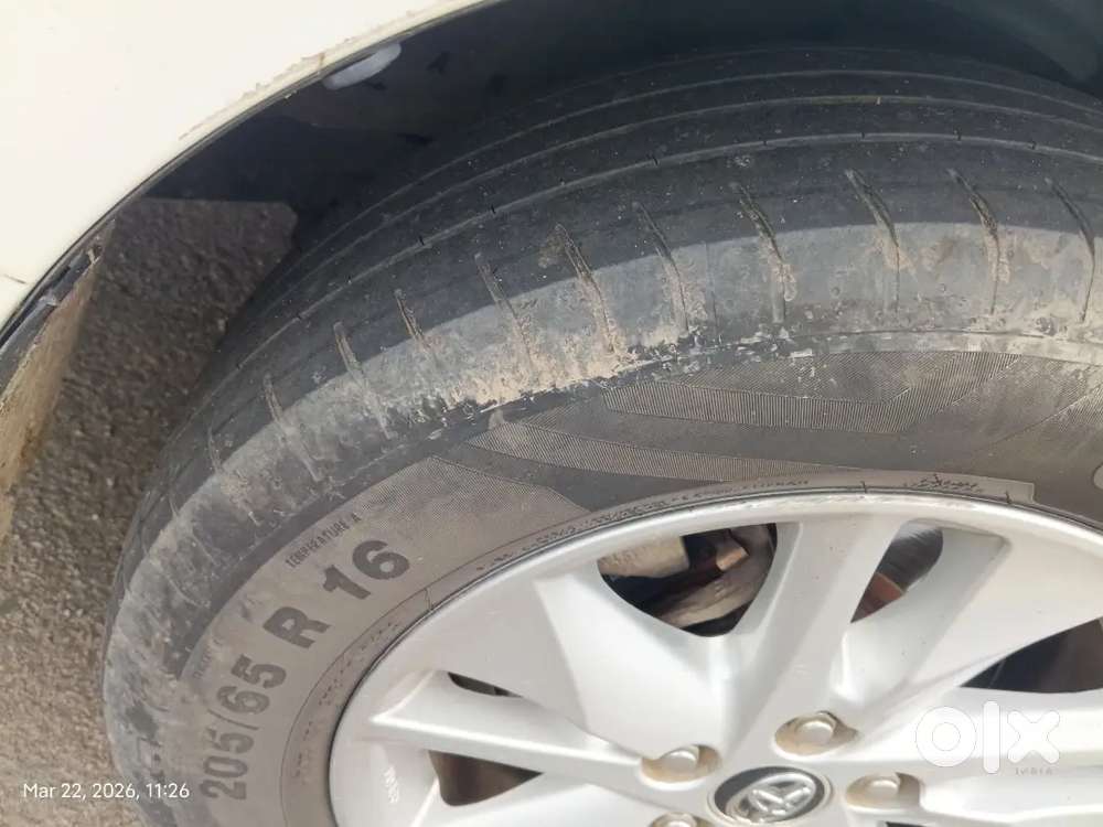 Toyota Innova Crysta 2018 Diesel 130000 Km Driven