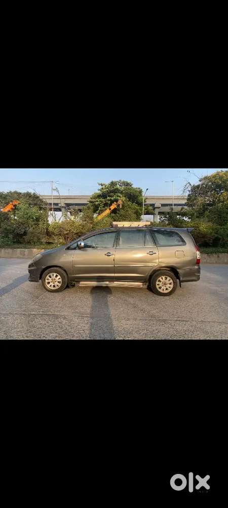 Toyota Innova 2.5 Vx Petrol Manual 2010