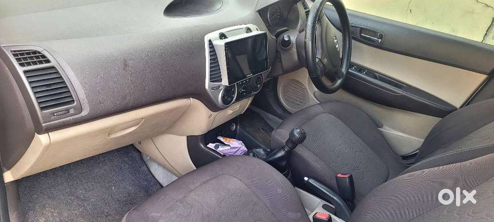 Hyundai I20 Magna 1.2 Mt, 2010, Petrol