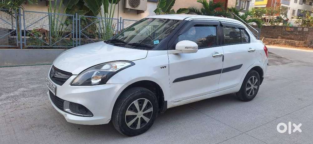 Maruti Suzuki Swift Dzire 1.2 Vxi Bsiv, 2017, Petrol