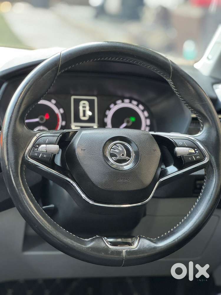 Skoda Kushaq 1.0 Tsi Style, 2021, Petrol