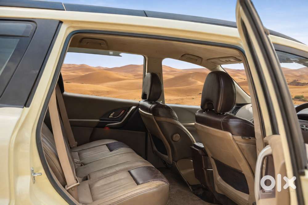 Xuv 500 W8 Well Maintained