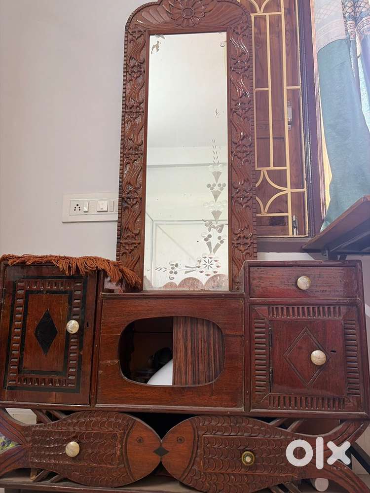 Premium Vintage Piasal Wood Dressing Unit |  Excellent Condtion